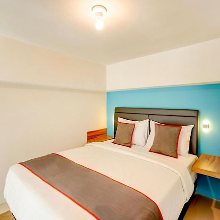 Super Oyo Collection O 30 Amega Crown Sub Hotel Gununganjar Exterior photo